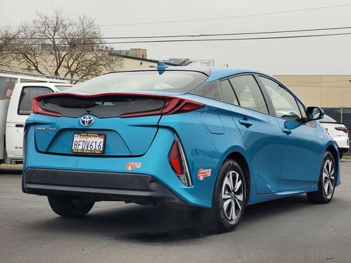 2018 Toyota Prius Prime Plus