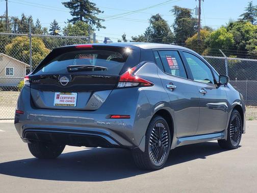 2024 Nissan Leaf SV PLUS