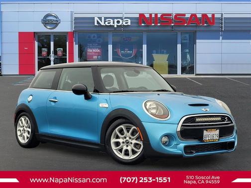 Blue 2015 MINI Hardtop Cooper S