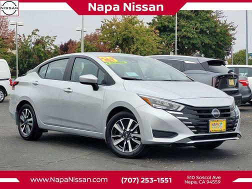 2025 Nissan Versa 1.6 SV
