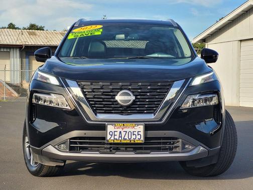 2022 Nissan Rogue SL
