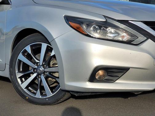 2017 Nissan Altima 2.5 SR