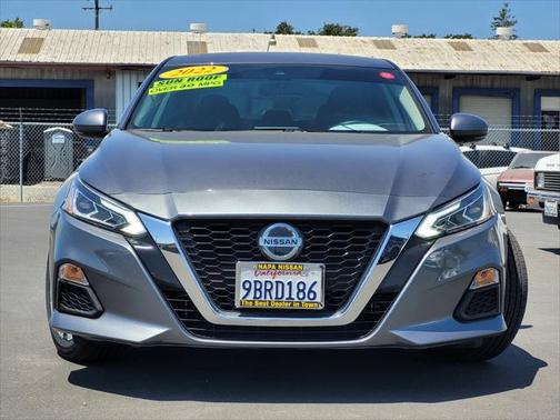 2022 Nissan Altima 2.5 SV