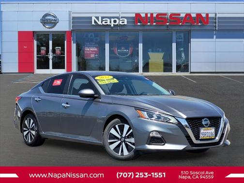 2022 Nissan Altima 2.5 SV