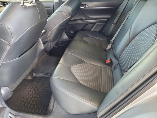 Celestial Silver Metallic 2021 Toyota Camry SE