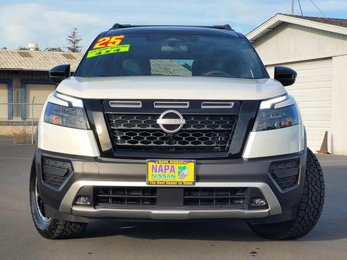 2025 Nissan Pathfinder Rock Creek 4WD