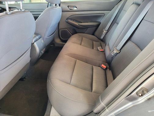 2020 Nissan Altima S FWD