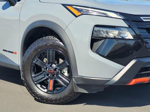 Boulder Gray Pearl 2025 Nissan Rogue Rock Creek