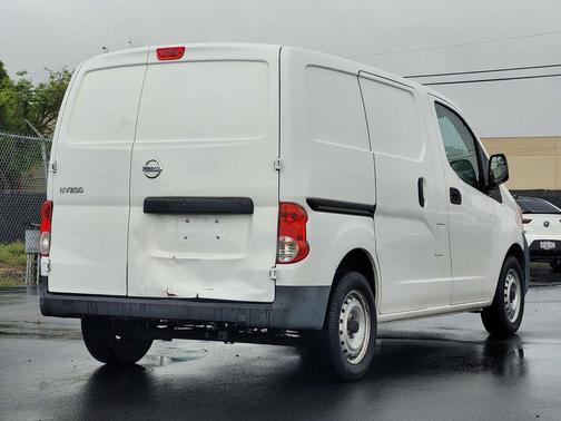 Fresh Powder 2015 Nissan NV200 S