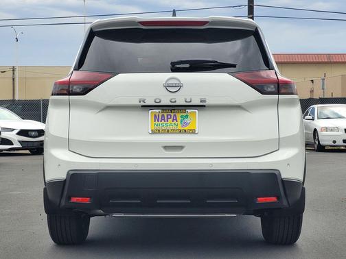 2025 Nissan Rogue S