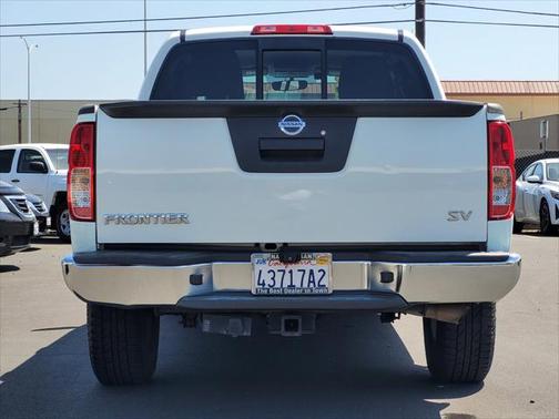 2016 Nissan Frontier SV