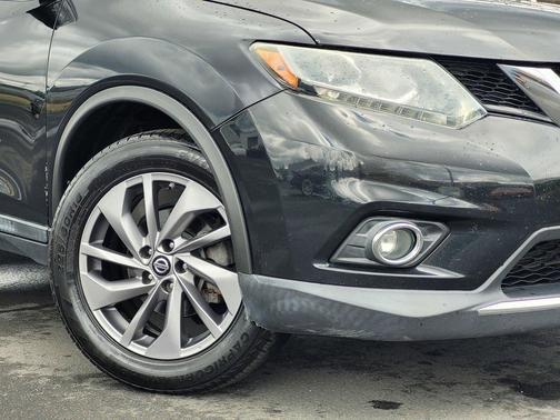 Magnetic Black 2016 Nissan Rogue SL