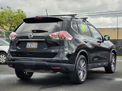 Magnetic Black 2016 Nissan Rogue SL