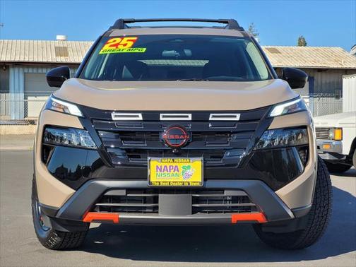2025 Nissan Rogue Rock Creek