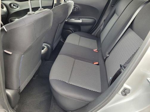 2015 Nissan Juke S