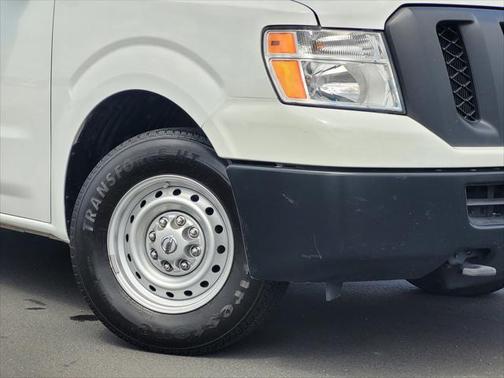 2016 Nissan NV Cargo NV3500 HD S V8