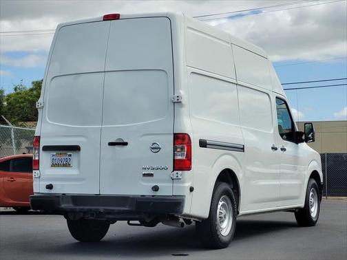 2016 Nissan NV Cargo NV3500 HD S V8