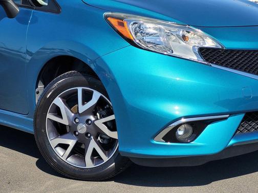 2015 Nissan Versa Note SR