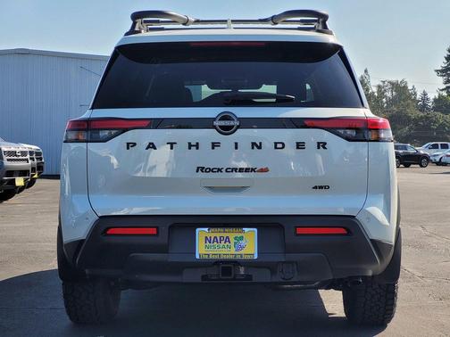 2025 Nissan Pathfinder Rock Creek 4WD