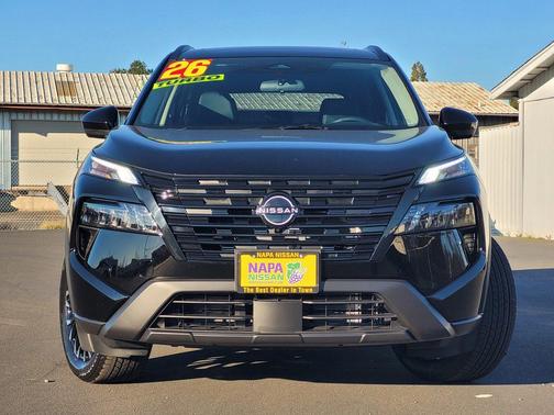 2026 Nissan Rogue Dark Armor