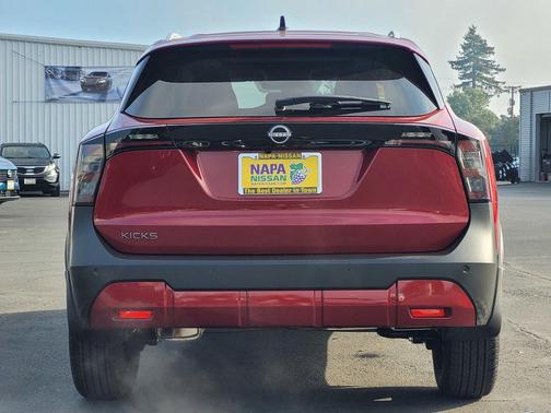 2026 Nissan Kicks SV