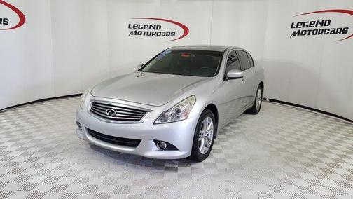 2011 INFINITI G37x Base