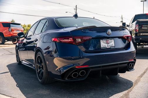 2017 Alfa Romeo Giulia Quadrifoglio