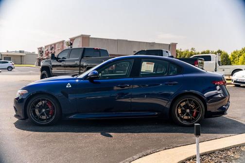 2017 Alfa Romeo Giulia Quadrifoglio
