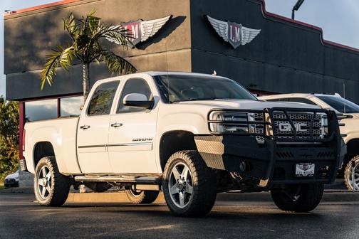 2013 GMC Sierra 2500 Denali