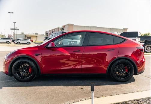 Red Multi-Coat 2022 Tesla Model Y Performance Dual Motor All-Wheel Drive