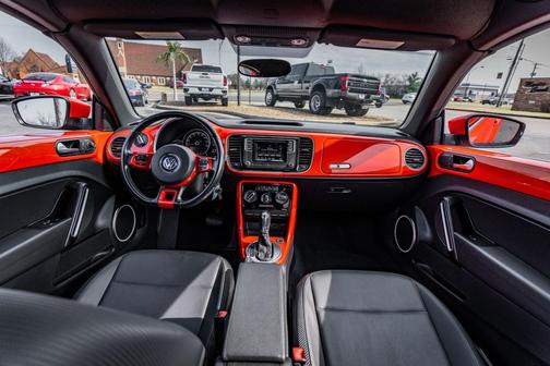 2019 Volkswagen Beetle 2.0T S