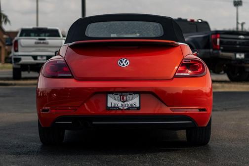 2019 Volkswagen Beetle 2.0T S