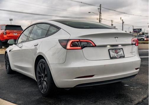 2022 Tesla Model 3 Long Range