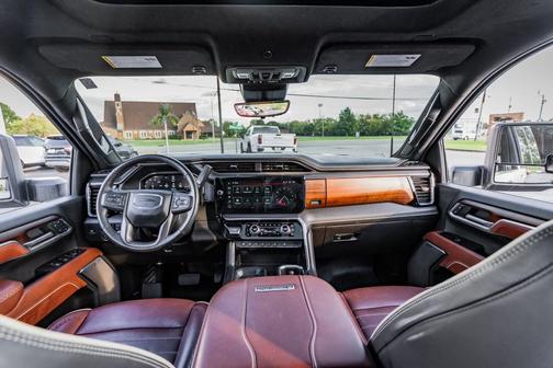 2025 GMC Sierra 2500 Denali Ultimate