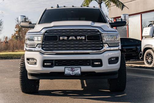 2020 RAM 3500 Limited Mega Cab 4x4 6'4' Box