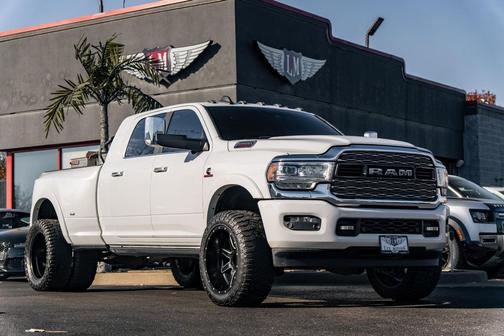 2020 RAM 3500 Limited Mega Cab 4x4 6'4' Box