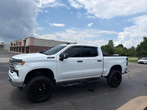Summit White 2023 Chevrolet Silverado 1500 LTZ