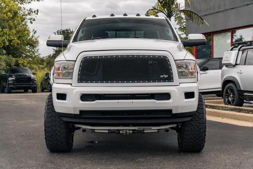 2018 RAM 2500 SLT Crew Cab 4x4 6'4' Box