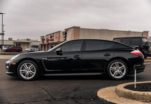 2012 Porsche Panamera 4