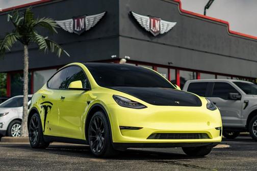 Pearl White Multi-Coat 2021 Tesla Model Y Long Range Dual Motor All-Wheel Drive