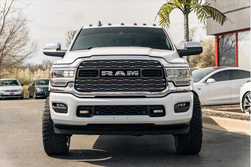 2022 RAM 2500 Limited Crew Cab 4x4 6'4' Box