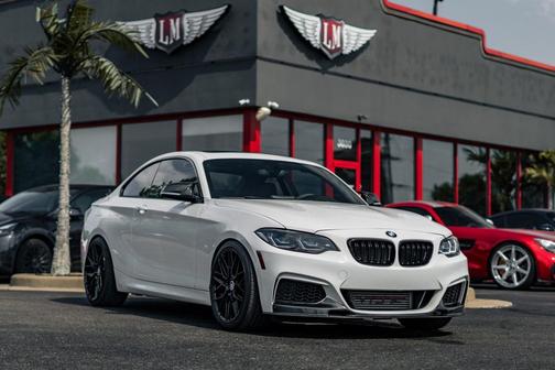 Alpine White 2015 BMW M235 xDrive