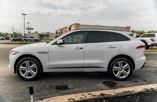 2017 Jaguar F-PACE 35t R-Sport