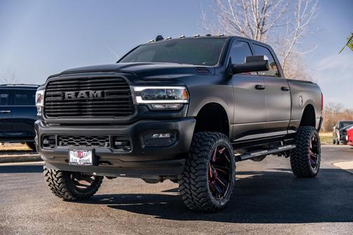 Diamond Black Crystal Pearlcoat 2021 RAM 2500 Big Horn Crew Cab 4x4 6'4' Box