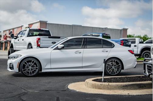 2021 BMW 330 i