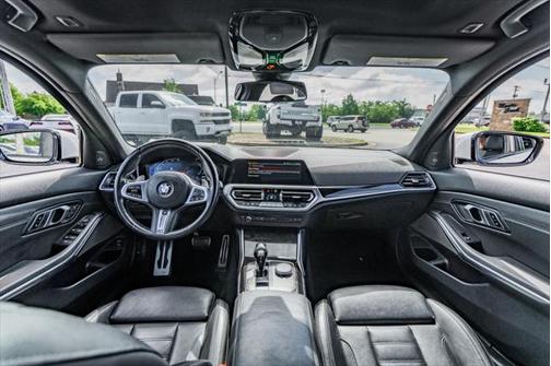 2021 BMW 330 i