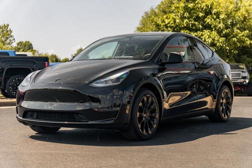 2023 Tesla Model Y Long Range Dual Motor All-Wheel Drive