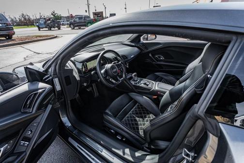 2018 Audi R8 5.2 V10 plus