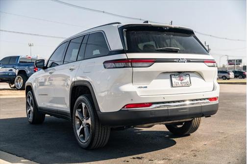 2022 Jeep Grand Cherokee 4xe Base