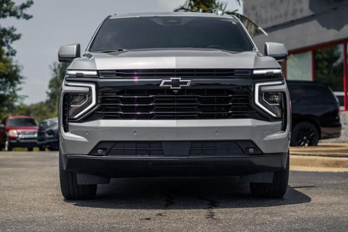 Sterling Gray Metallic 2025 Chevrolet Suburban RST